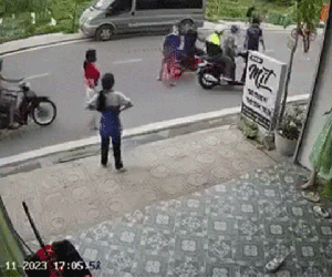 Đã xác định được danh tính cặp vợ chồng lao vào đánh tới tấp người phụ nữ chỉ vì lỡ đụng trúng con trai