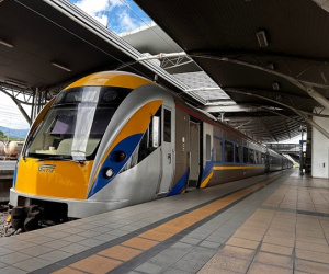Ngồi tàu hỏa thăm Malaysia