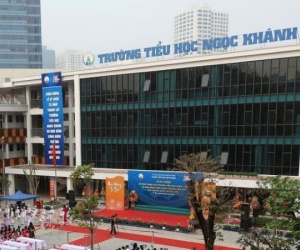 Cô giáo Hà Nội bị phụ huynh xông vào lớp hành hung