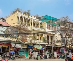 Sự thật ngã ngửa đằng sau thông tin môi giới chào bán nhà đất giữa trung tâm Hà Nội giá hơn 1 tỷ, ô tô đỗ cửa