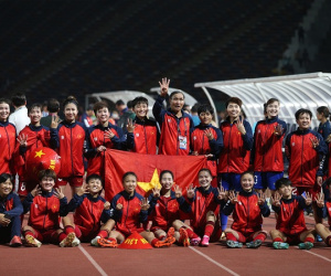 Xúc động khoảnh khắc tuyển nữ Việt Nam làm nên lịch sử ở SEA Games