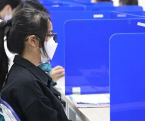 Đại học Quốc gia Hà Nội đình chỉ, hủy kết quả thí sinh vì chép đề mang về