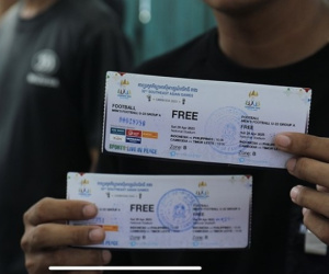 'Cháy' vé xem tuyển nữ Việt Nam đá chung kết SEA Games 32