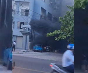 Cháy máy phát điện chung cư: Nhiều người kẹt trong thang máy, hàng trăm cư dân hoảng loạn tháo chạy