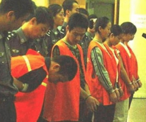 Quá trình vây bắt 'bộ đôi ác quỷ ăn thịt người' khét tiếng Trung Quốc một thời