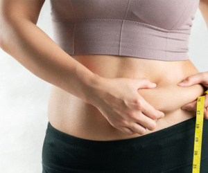 Phụ nữ có 5 dấu hiệu này, cảnh báo cơ thể bắt đầu già, tuổi thọ ngắn