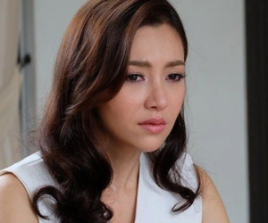 Chồng trở về sau 5 năm xa xứ nhưng tôi lại không cảm thấy vui