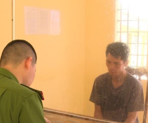 Đánh con 5 tuổi đến nhập viện, người cha bị khởi tố, bắt giam
