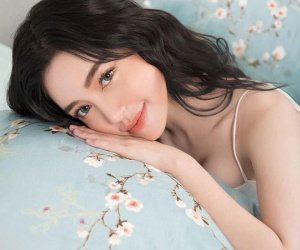 Bị nói 'ăn bám' chồng Tây vì đòi 250 triệu tiền chu cấp nuôi con, Elly Trần lên tiếng phản pháo: '250 là con số trong khả năng mình kiếm được không cần chồng'