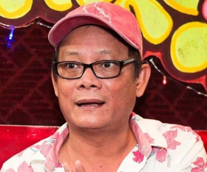 Cuộc sống nghệ sĩ Tấn Hoàng ở tuổi 60: Ở nhà thuê, trải qua cơn đột quỵ 'thập tử nhất sinh