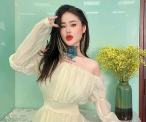 Hoàn cảnh đáng thương của Ngân Baby: Mẹ mất, một mình lên Hà Nội, bị lợi dụng quay video câu view