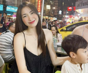 Hòa Minzy tạm gác việc đi diễn, mong muốn bù đắp cho con