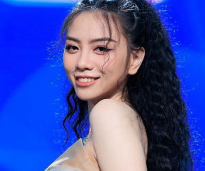 Gia thế xịn của cô gái 'tóc mây' vừa trở thành nữ chính Người Ấy Là Ai: Ông ngoại, mẹ và chị dâu đều rất nổi tiếng