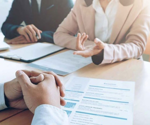 Đi xin việc nhưng thanh niên 2k3 trả lời mail tuyển dụng 'Dạ chê', netizen trách ngược nhà tuyển dụng vì điều này