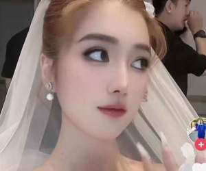 Lộng lẫy diện váy cưới, bạn gái Hồ Quang Hiếu liên tục bị so sánh với Bảo Anh: Liệu có kém duyên?