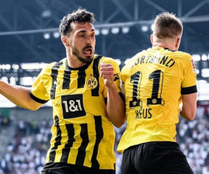 Dortmund trước cơ hội chấm dứt 10 năm thống trị Bundesliga của Bayern Munich