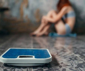 Nguyên nhân khiến nữ sinh 15 tuổi ăn kiêng khắc nghiệt giảm còn 25kg và tử vong