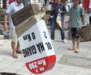 Vì sao cột mốc Km0 nổi tiếng ở Hà Giang bị nhổ bỏ?
