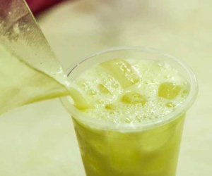 Loại nước bán cả nghìn cốc/ngày khi nắng nóng, ai cũng nghĩ giải nhiệt tốt nhưng sự thật lại gây 'giật mình'