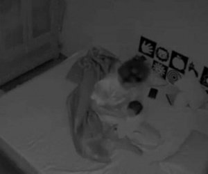 Công an xác minh clip bảo mẫu nghi bạo hành trẻ sơ sinh ở Hà Nội