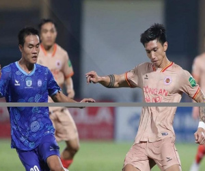 Văn Hậu sút dội xà ngang, CAHN đứt mạch chiến thắng