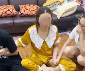 Vụ cháu bé nghi bị bạo hành: Bảo mẫu liên tục khóc, tỏ ra hoảng loạn và đòi tự tử bằng dao, nhảy lầu