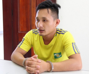 Hành trình truy đuổi tài xế xe quá tải tông vào xe của CSGT rồi trốn chạy vào rừng