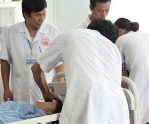 Nữ sinh nhập viện tâm thần sau tháng nghỉ hè vì lý do này, bác sĩ cảnh báo điều cực nguy hiểm với trẻ khi nghỉ hè