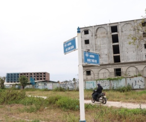 Hoang tàn 'tổ hợp siêu lâu đài dát vàng' của đại gia Đường 'bia' ở Quảng Nam