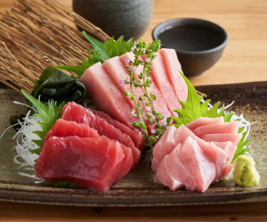 Lý do người Nhật ăn nhiều cá sống nhưng vẫn khỏe mạnh, tuổi thọ cao