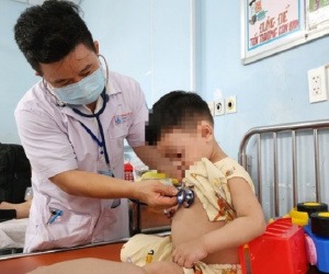 TP HCM: Xác định được tác nhân khiến bệnh tay chân miệng nặng ở trẻ