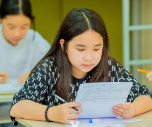 Sai sót trong đề Toán thi vào lớp 6, Trường Marie Curie nói 'do lỗi in ấn'