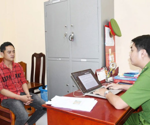 Vụ chặn và đập kính xe cấp cứu: 3 người ra trình diện