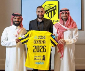Karim Benzema gia nhập Al-Ittihad, đối đầu Ronaldo