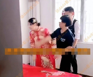 Vừa cưới xong, cô dâu thú nhận không thể sinh con, bị mẹ chồng quát: 'Gà mái không biết đẻ trứng mà đòi 660 triệu?'