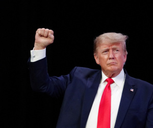 Báo Mỹ: Ông Trump bị truy tố vì vụ giữ tài liệu mật sau khi rời Nhà Trắng