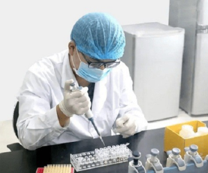 Xét nghiệm ADN với con gái, chồng suy sụp khi biết mối quan hệ giữa vợ với cháu trai