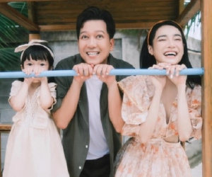 Nhã Phương rạng rỡ khi mang thai lần hai