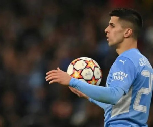 Man City phũ phàng với Cancelo