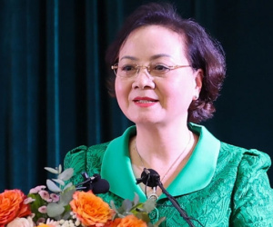 Bộ trưởng Nội vụ: Sẽ bỏ thi, xét thăng hạng viên chức