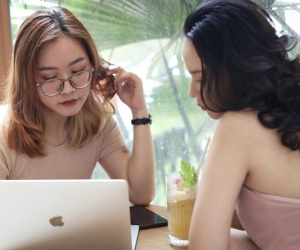 Nữ nhân viên 2K1 bị sa thải vì từ chối lên công ty sửa báo cáo vào ngày thứ 7