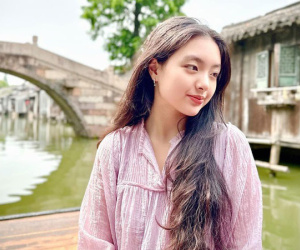 Con gái cựu mẫu Thúy Hạnh khoe nhan sắc trong veo ở tuổi 15