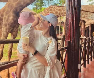 Phu nhân tập đoàn nghìn tỷ hiếm hoi tiết lộ góc biệt thự xa hoa