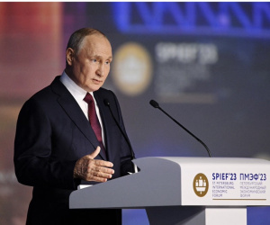 Tổng thống Putin khẳng định Nga không bị cô lập, kinh tế tăng trưởng