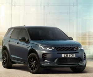 Land Rover Discovery Sport 2024 bỏ phím bấm vật lý, dùng màn hình cảm ứng cong