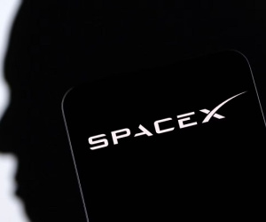 Elon Musk đưa vệ tinh viễn thông lớn nhất Indonesia lên quỹ đạo