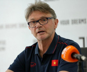 HLV Troussier: Tuyển Việt Nam phải tiến ra châu lục
