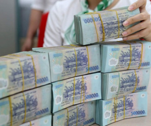 Nợ xấu tăng vọt, tài sản khủng rao bán...ế