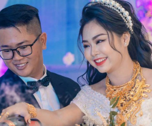 Cô dâu trong đám cưới 'siêu khủng' ở Hậu Giang, được mẹ chồng tặng hột xoàn, toàn vàng là vàng giờ ra sao?