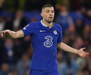 Man City chiêu mộ tân binh đầu tiên sau cú ăn 3